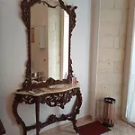 La Casa Dei Gigli